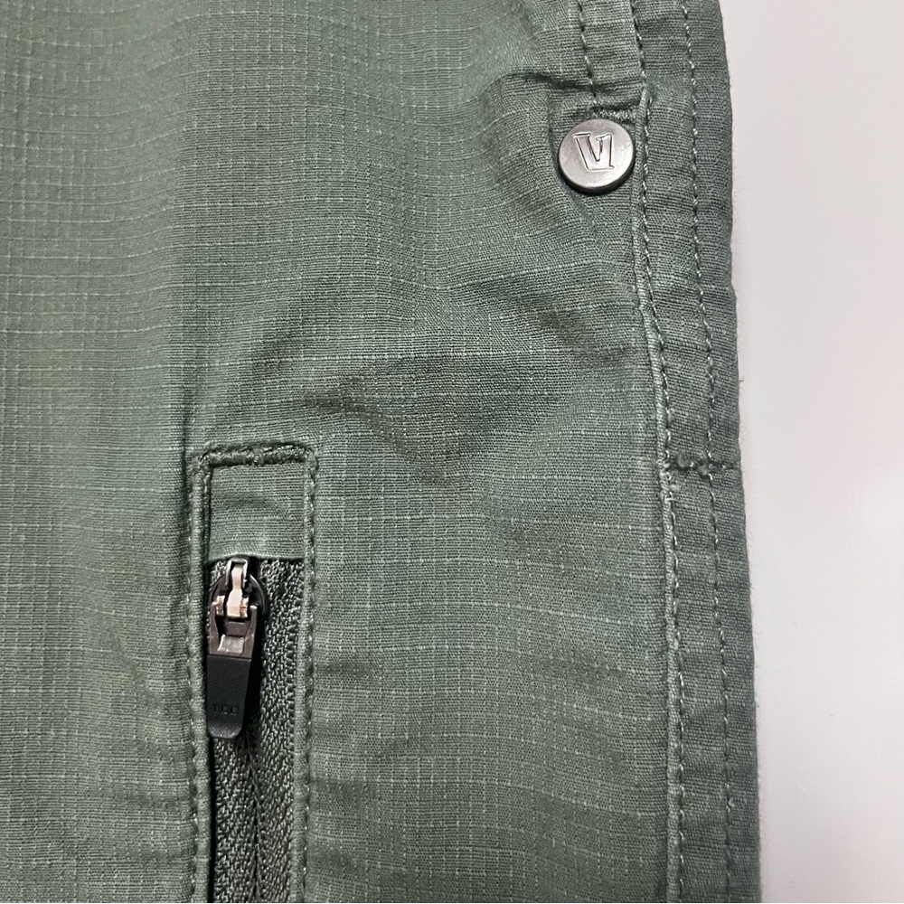 Vuori Mens Ripstop Pant SZ L Outdoor Gorpcore Oregano Army Green Hiking Climbing - Picture 5 of 16